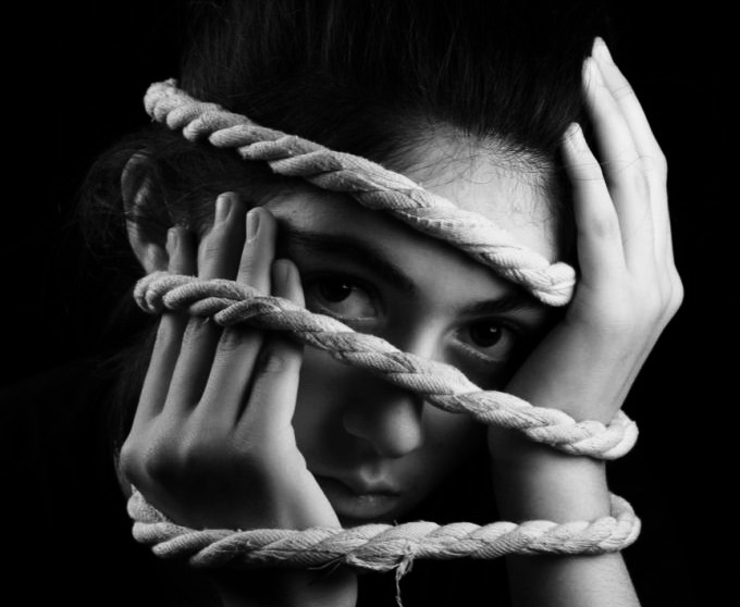 Of Chain and Rope – Flash Fiction